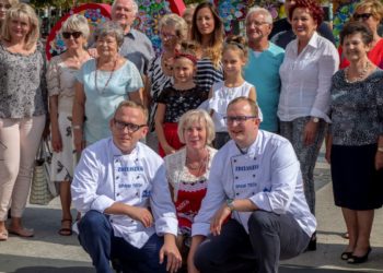 „Gotuj z Seniorem” tym razem w Krepsiakach. Kto gotował?