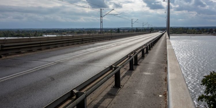 Płocki most powstał dzięki wyjątkowemu przyrządowi?
