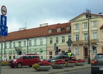 Alarm bombowy w sądzie. Trwa akcja policji