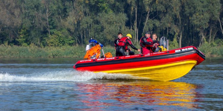Płocki WOPR dostał łódź na miarę XXI wieku