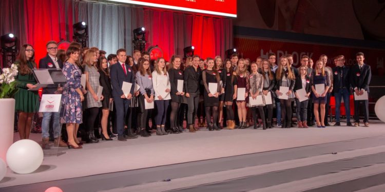 10 edycja gali fundacji Orlen Dar Serca. Nagrodzono najzdolniejszą młodzież