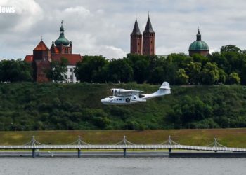 Amerykańska łódź latająca pożegnała Płock