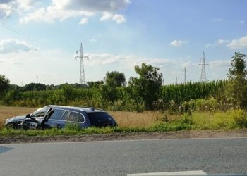 Zderzenie dwóch aut. Są ranni