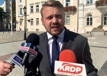 Jacek Ozdoba o „obsadzaniu stołków” w płockich spółkach [FILM]