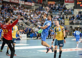 Święta wojna wreszcie dla Płocka! Nafciarze pokonują Vive Kielce