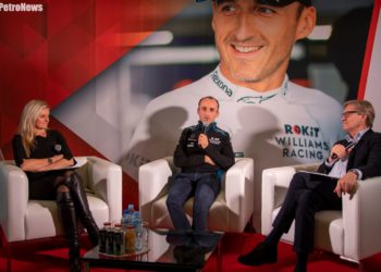 Robert Kubica o jeżdżeniu po suficie, chudnięciu 8 kg w 5 tygodni i niesamowitym Płocku