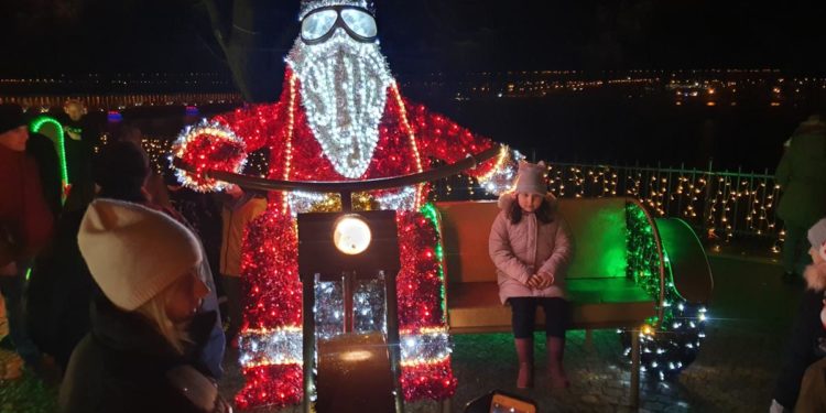 Płockie Ogrody Światła rozbłysły! [FILM, ZDJĘCIA]