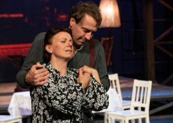 „Widok z mostu” – Obcy wśród swoich [RECENZJA]