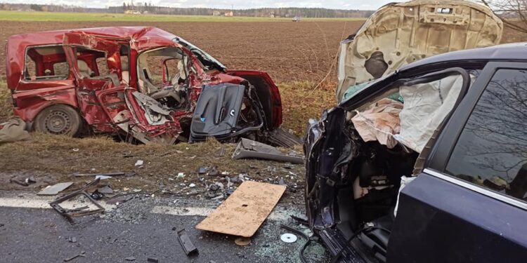 Tragedia w Sierpcu. Zginęło rodzeństwo i 44-letnia kobieta [ZDJĘCIA]