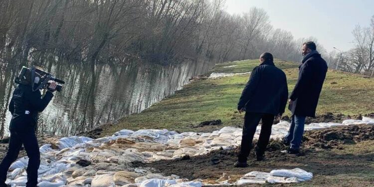Samorząd powiatu apeluje o regulację Wisły i zmniejszenie populacji bobrów