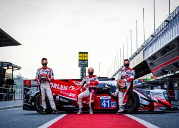 Zespół WRT z Robertem Kubicą wygrał pierwszy wyścig cyklu European Le Mans Series!
