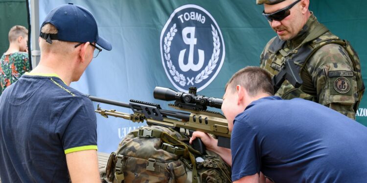 Żołnierze ćwiczyli nad Wisłą w Płocku [ZDJĘCIA]