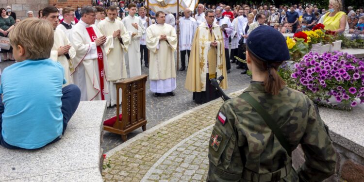 Obchody Bożego Ciała w Płocku [ZDJĘCIA]