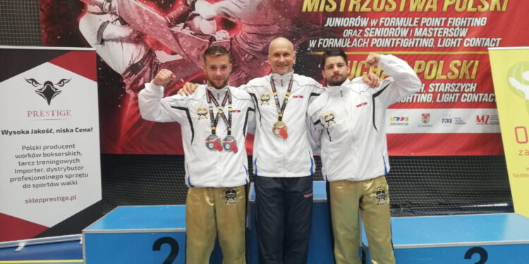 Złoto i dwa srebra płocczan na Mistrzostwach Polski w kickboxingu