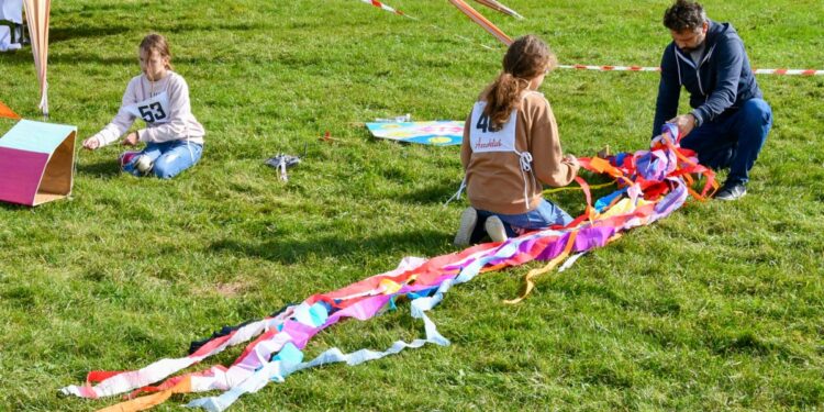 Impreza wysokich lotów w Płocku. Latawce pokazały się na niebie [ZDJĘCIA]