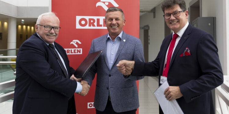 ORLEN wykorzysta ścieki z Płocka – Wodociągi wpuszczą ich mniej do Wisły