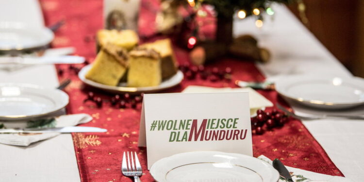 #WolneMiejsceDlaMunduru przy wigilijnym stole