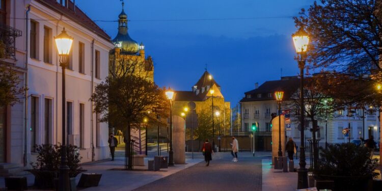 Najbardziej znany płocki deptak ma już 218 lat [ZDJĘCIA]