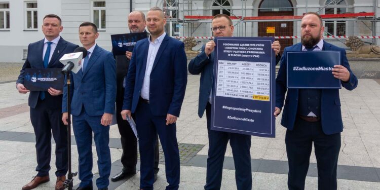 Płacimy za płocką strefę parkowania, nawet gdy nie mamy auta?