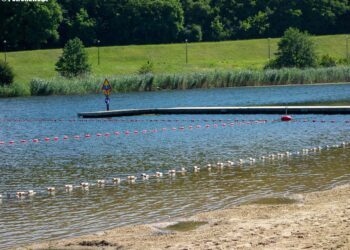 Jak uniknąć tragedii podczas wypoczynku nad wodą? [FILM]
