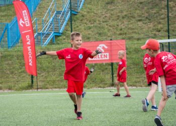 Piłkarskie półkolonie w Płocku – wkrótce ponownie „Wakacje z ORLENEM” / Незабаром канікули з ORLEN