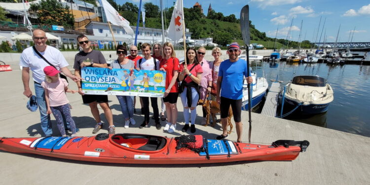 Wolontariusze posprzątali brzegi Wisły w Płocku [ZDJĘCIA]