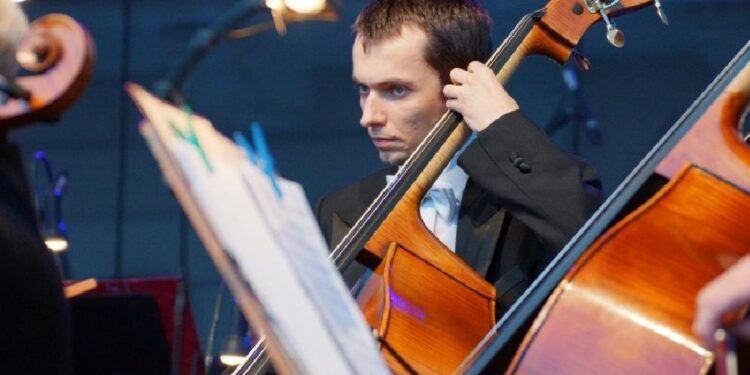 Płocka Orkiestra Symfoniczna zaprasza na koncert „Muzyka w klimacie Art Déco” [WSTĘP WOLNY]