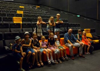 Trwa Filmowe Lato w NK Przedwiośnie. Tym razem dzieci przeniosły się w kosmos