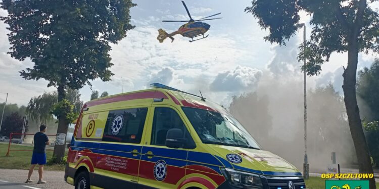 Zderzenie motoroweru i osobówki. Na miejscu lądował śmigłowiec LPR