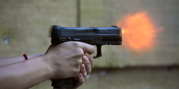 Zawody strzeleckie na 30-lecie Międzynarodowego Stowarzyszenia Policji w Płocku [ZDJĘCIA]