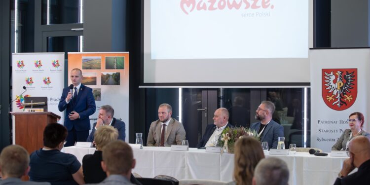 Kompleksowo o drogach. Powiat płocki gospodarzem ogólnopolskiego wydarzenia
