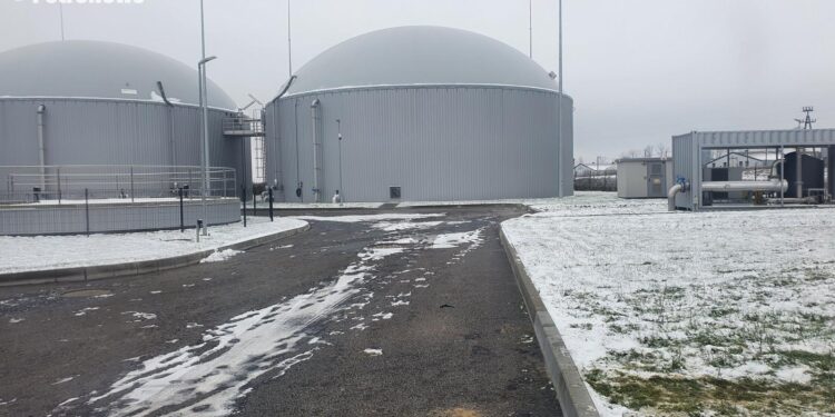 Paliwo z resztek produkcji rolnej? Orlen inwestuje w biometanownię