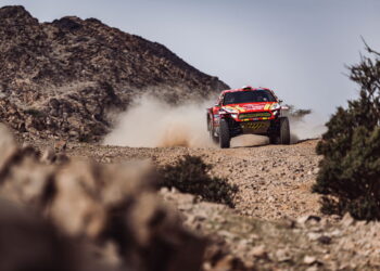 Ruszył Rajd Dakar. Zawodnicy ORLEN Team w czołówce [ZDJĘCIA, FILM]