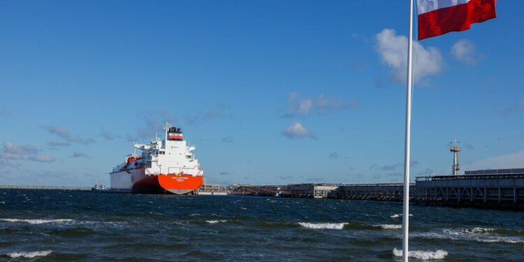 Pierwszy gazowiec w Grupie ORLEN dostarcza już LNG z USA