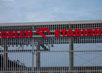 Nowy stadion już z logo Wisły Płock i PKN ORLEN [FILM, ZDJĘCIA]