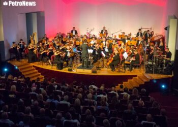 Płocka Orkiestra Symfoniczna zaprasza na Muzyczny Dzień Kobiet