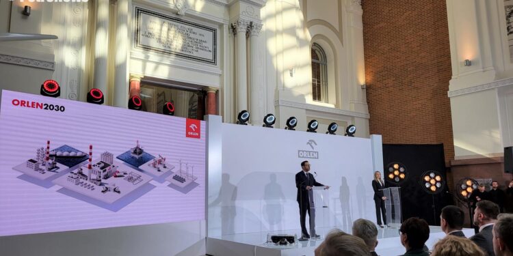 ORLEN zaktualizował strategię. Jakie główne założenia?