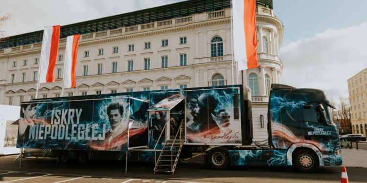 Wyjątkowy pokaz multimedialny na majówkę. Inauguracja w Płocku!