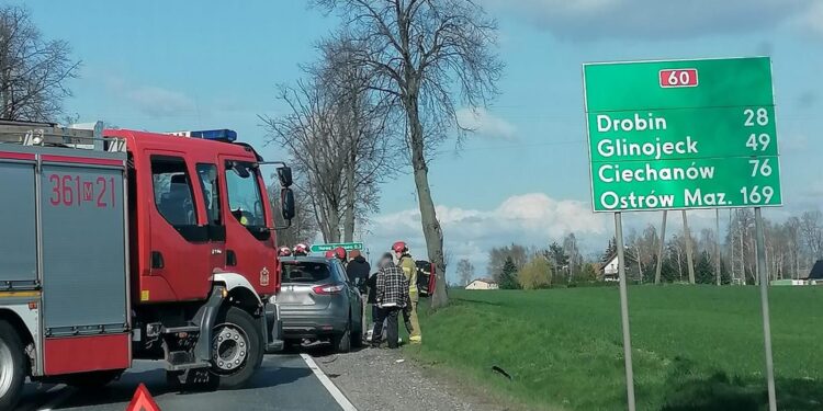 Senior jechał zbyt szybko. Zderzenie czterech aut na wylotówce Płocka