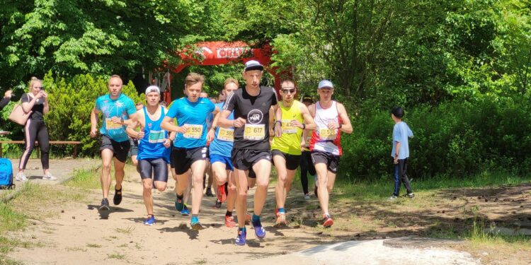 Rykowisko znów zagrzmiało! Najwytrwalsi biegli ponad sto kilometrów! [FILM, ZDJĘCIA]