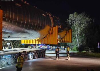 Nocna operacja logistyczna – jak przewożono największy element Olefin III? [FILM, ZDJĘCIA]