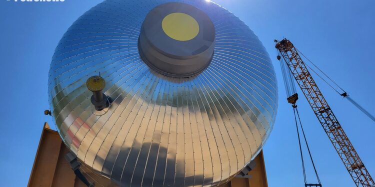 Ponad 850 ton i 100 metrów długości. Transport największego elementu Olefin III niemal zakończony [FILM, ZDJĘCIA]