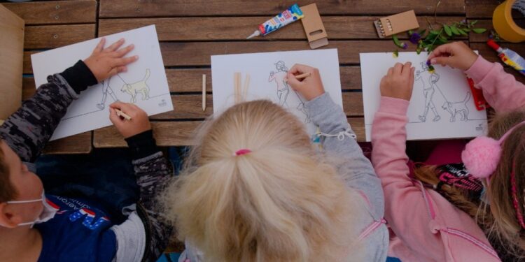 Dzieci z rodzinnych domów dziecka na wakacjach, dzięki Fundacji ORLEN