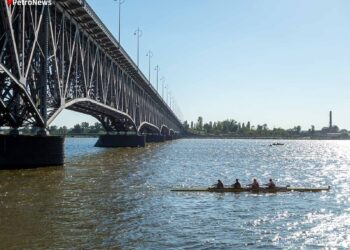 Płoccy wioślarze wywalczyli worek medali i zaprezentowali świetną formę na falach Wisły [ZDJĘCIA]
