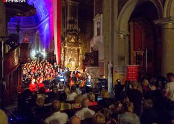 Poruszające „Requiem” Mozarta w Katedrze. Publiczność wypełniła świątynię [ZDJĘCIA]