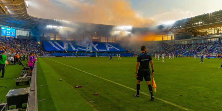 Przeżyjmy to jeszcze raz – mocna wygrana na otwarcie stadionu [DUŻO ZDJĘĆ]