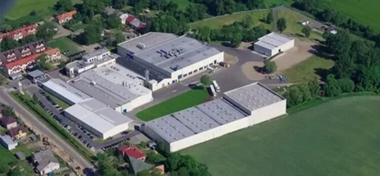 Fot. W Ciechomicach koło Płocka zlokalizowany jest Dr. Oetker Dekor, w którym produkowane są m.in. posypki, słodkie dekoracje, polewy i lukry, a także sosy do lodów i deserów, źródło: Oetker.pl