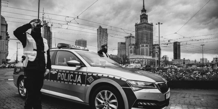 Zamordował dwóch policjantów. Zawyją policyjne syreny