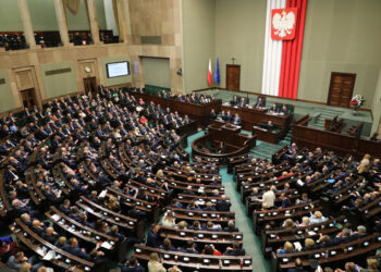 Premier nie uzyskał wotum zaufania. Zostanie powołany nowy