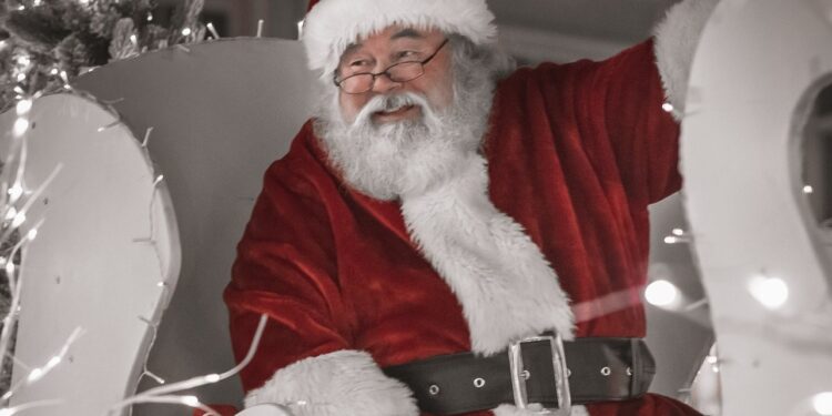 Święty Mikołaj znów pojawi się pod Płockiem. Jaka trasa przejazdu?